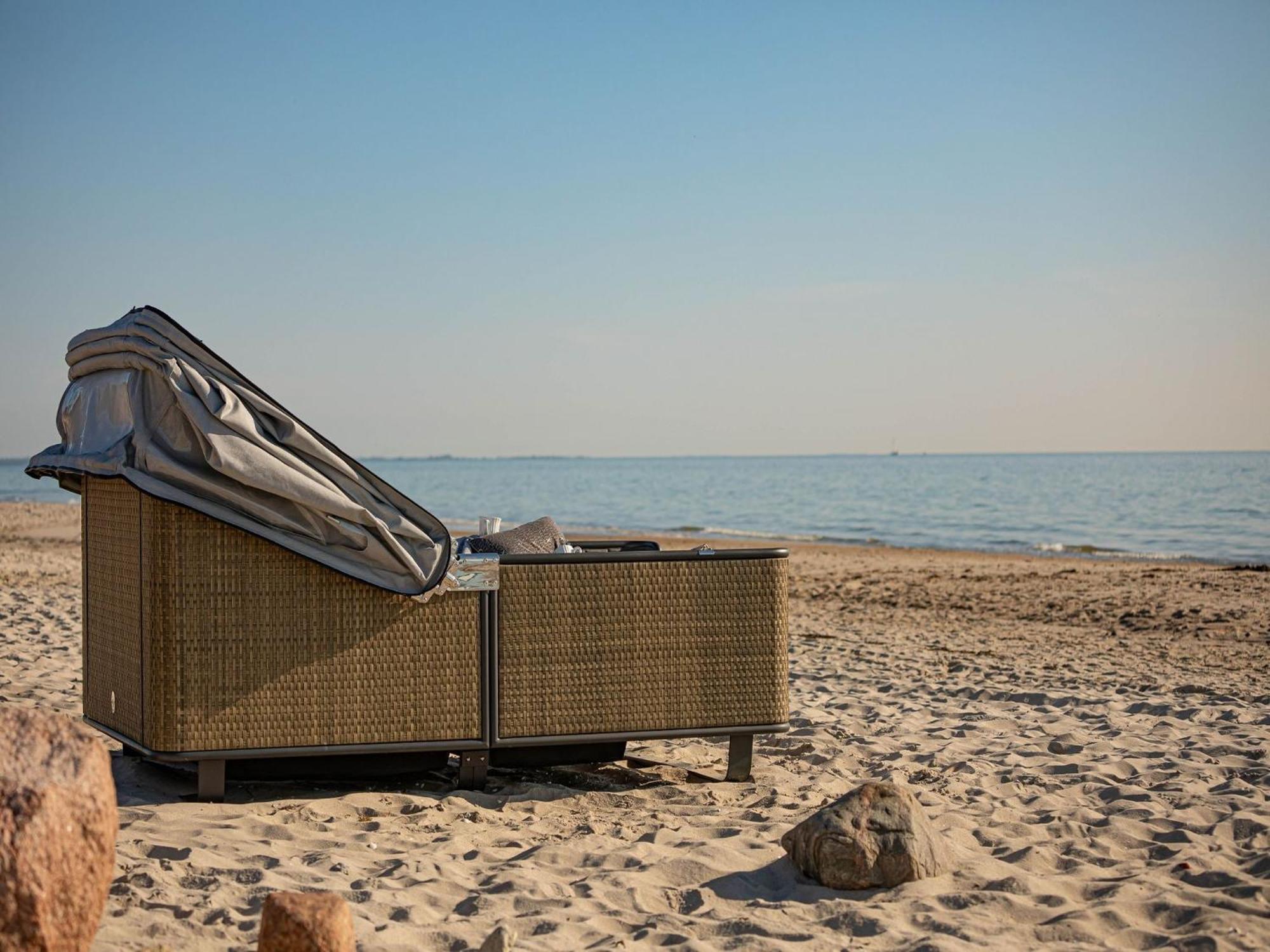 Strand Lounge Kronsgaard Екстер'єр фото